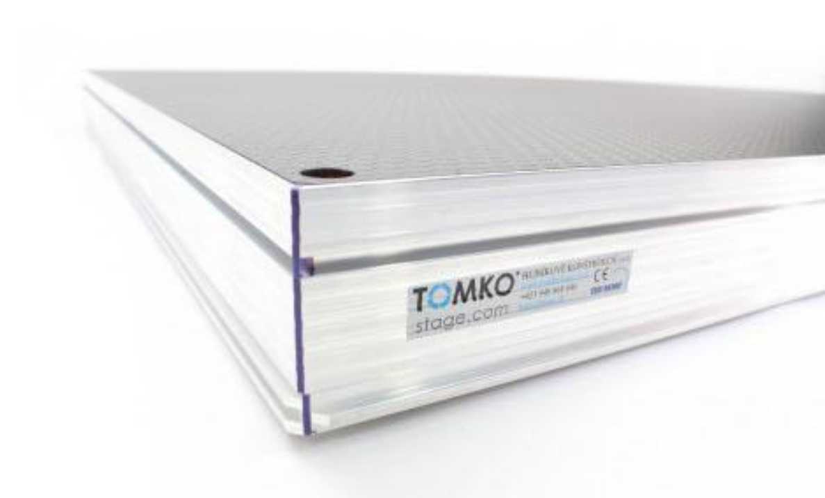 Tomkostage színpadlap